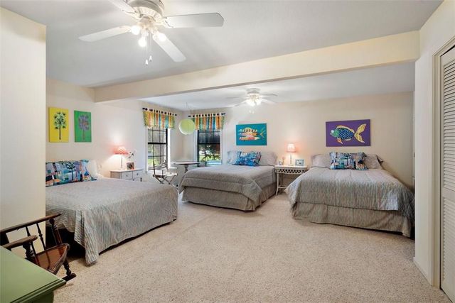 132 Web Isle DR, Marble Falls, TX 78654