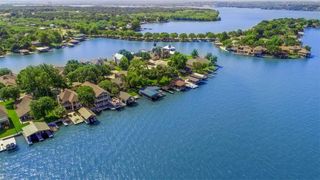 132 Web Isle DR, Marble Falls, TX 78654