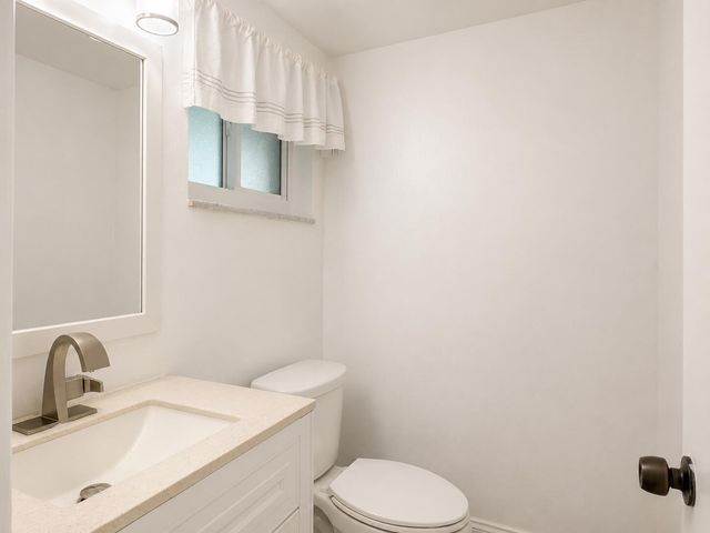 1201 Hillcrest Court 315, Hollywood, FL 33021