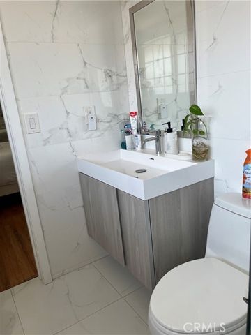 2454 Beacon Street, Fullerton, CA 92835