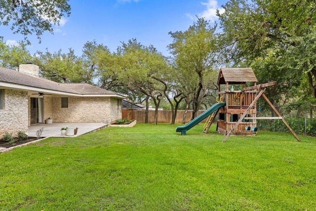 4011 Greystone DR, Austin, TX 78731