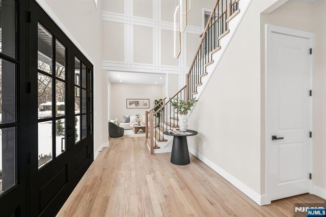 623 Alberta Drive, Paramus, NJ 07652