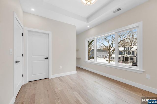 623 Alberta Drive, Paramus, NJ 07652