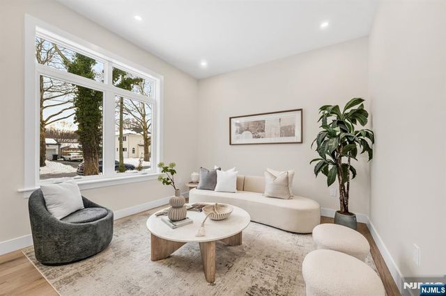 623 Alberta Drive, Paramus, NJ 07652