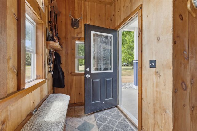 6130 Arbogast Road, Howard City, MI 49329