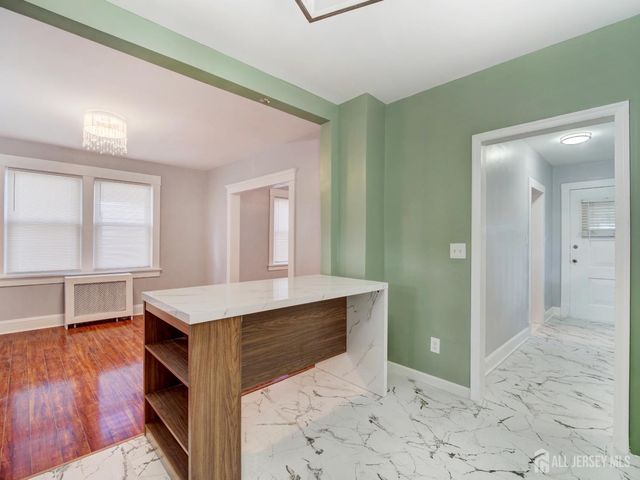 165 randolph Street, Carteret, NJ 07008