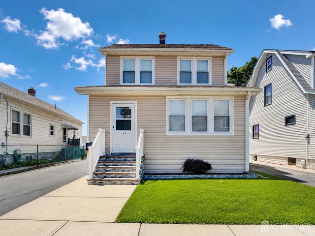 165 randolph Street, Carteret, NJ 07008