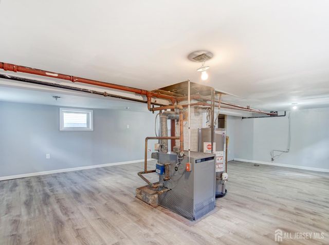 165 randolph Street, Carteret, NJ 07008