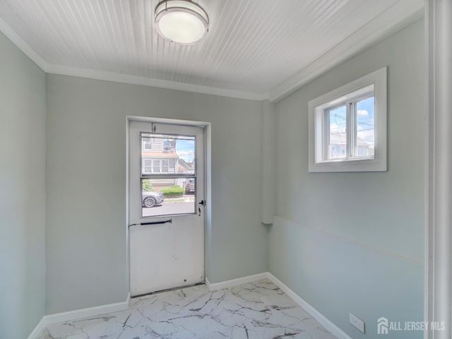 165 randolph Street, Carteret, NJ 07008