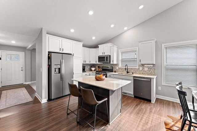 1444 Nutmeg Circle, Carver, MN 55315