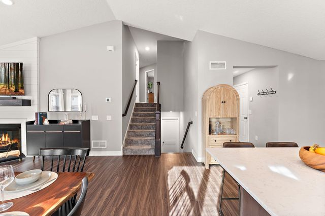 1444 Nutmeg Circle, Carver, MN 55315