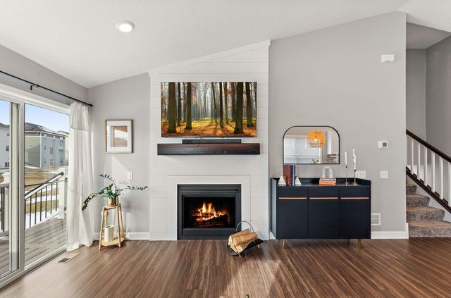 1444 Nutmeg Circle, Carver, MN 55315