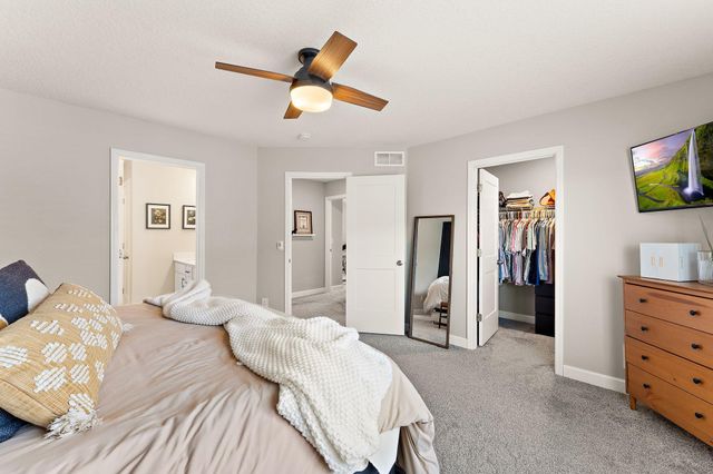 1444 Nutmeg Circle, Carver, MN 55315