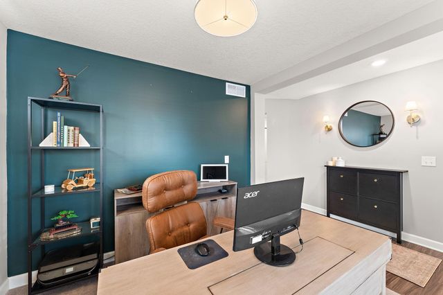 1444 Nutmeg Circle, Carver, MN 55315