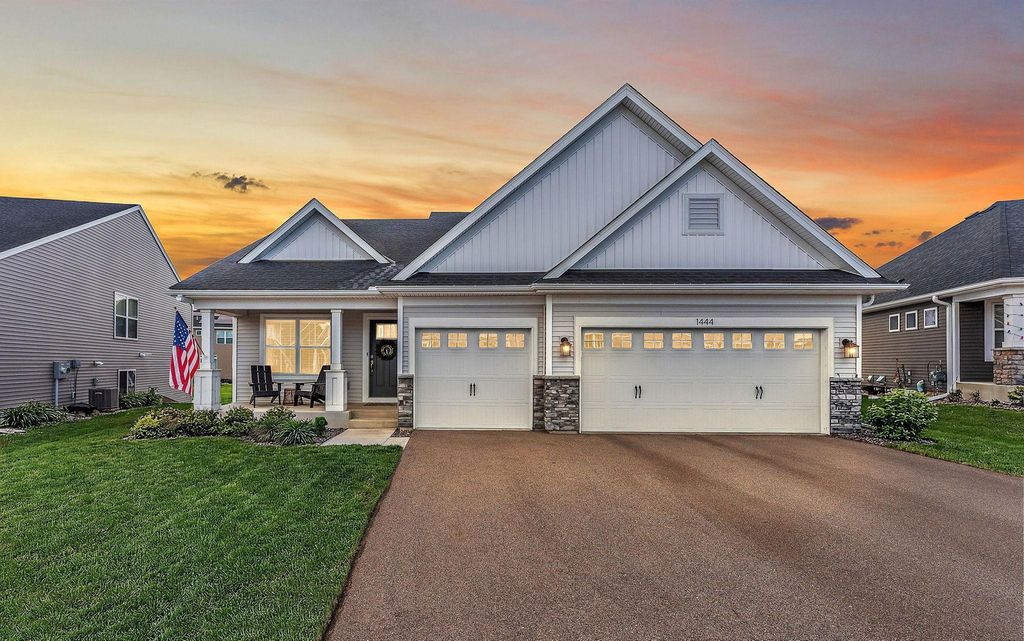 1444 Nutmeg Circle, Carver, MN 55315