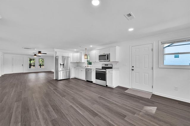 801 Cherokee Road, Williamston, SC 29697