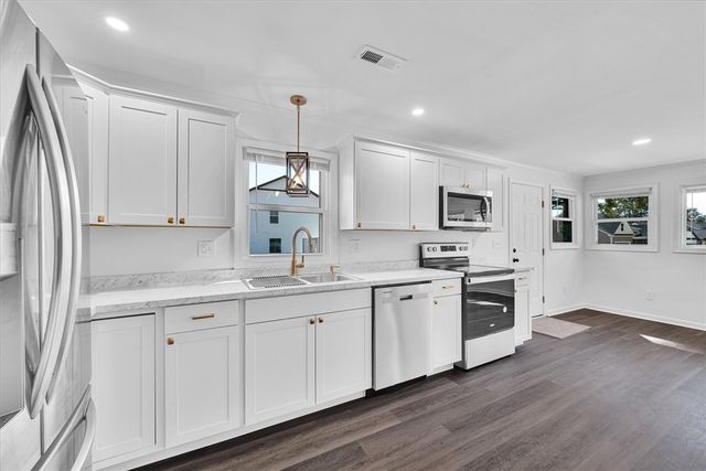 801 Cherokee Road, Williamston, SC 29697