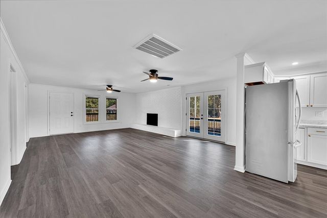 801 Cherokee Road, Williamston, SC 29697