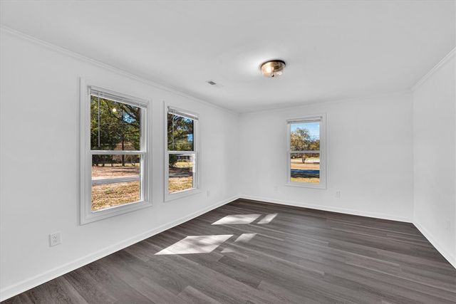 801 Cherokee Road, Williamston, SC 29697