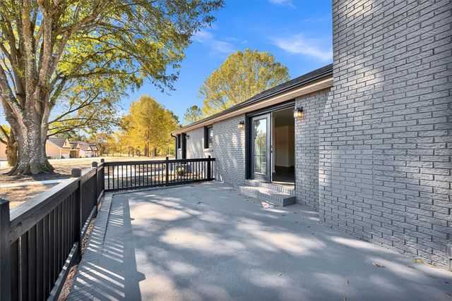 801 Cherokee Road, Williamston, SC 29697