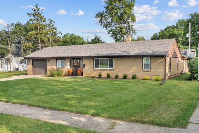 2221 SHARON Avenue, Rockford, IL 61103