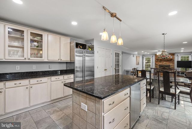 230 AMBLESIDE DR, Severna Park, MD 21146