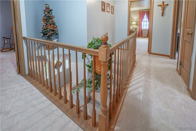 5504 Hallmark Lane, Lockport Town, NY 14094