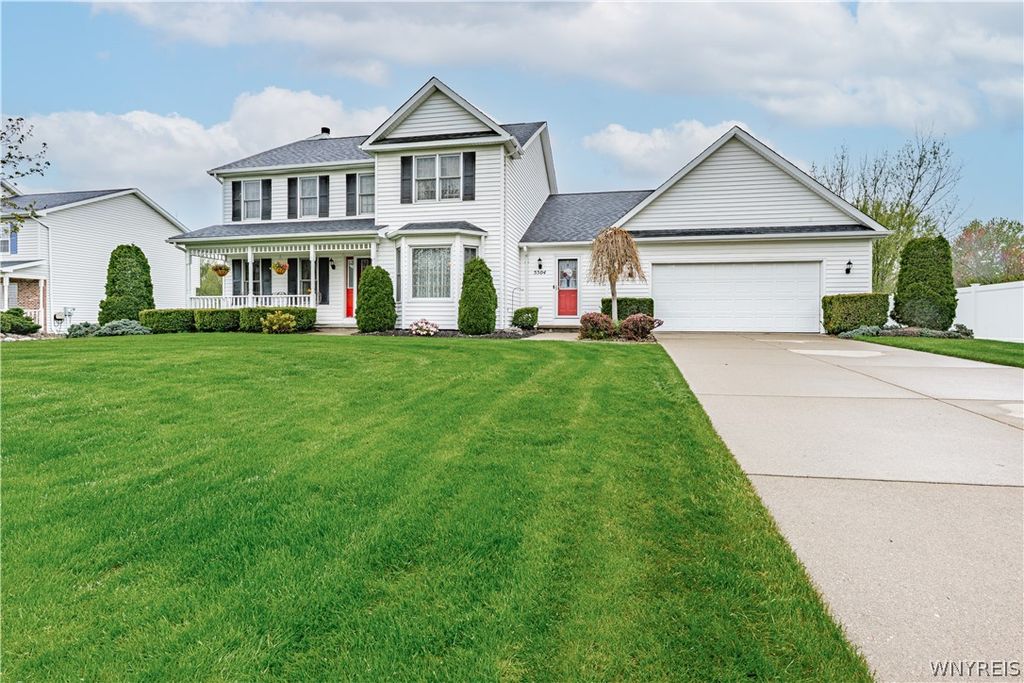 5504 Hallmark Lane, Lockport Town, NY 14094