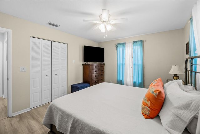 215 19th Avenue, Vero Beach, FL 32962