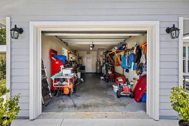 215 19th Avenue, Vero Beach, FL 32962