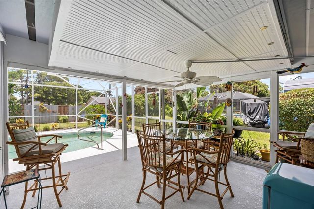 215 19th Avenue, Vero Beach, FL 32962