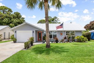 215 19th Avenue, Vero Beach, FL 32962