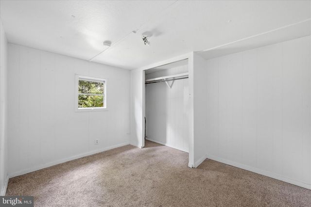 110 OLD TRAIL WAY, Harpers Ferry, WV 25425