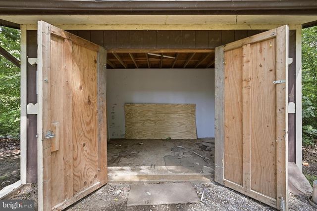 110 OLD TRAIL WAY, Harpers Ferry, WV 25425