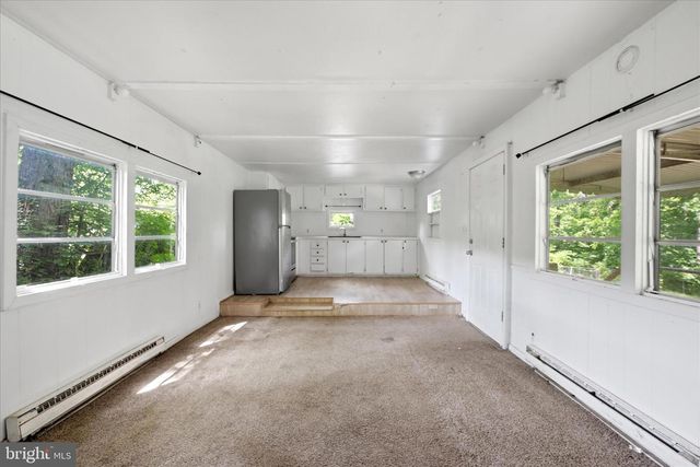 110 OLD TRAIL WAY, Harpers Ferry, WV 25425