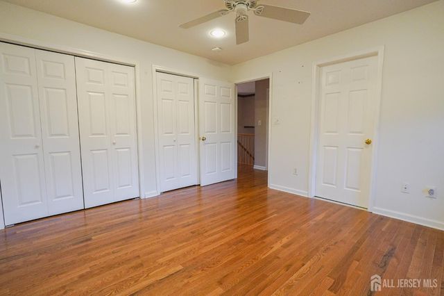 3 E Charles Court, Edison, NJ 08820