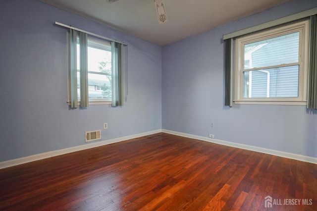 3 E Charles Court, Edison, NJ 08820