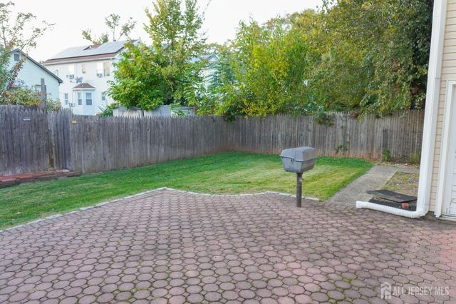 3 E Charles Court, Edison, NJ 08820