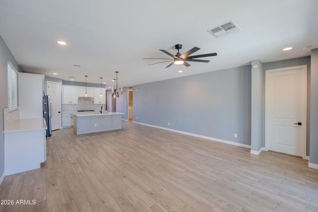 5523 W WESTERN STAR Boulevard, Laveen, AZ 85339