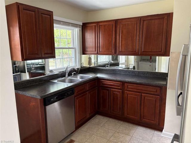 206 Grover Street, Winston-salem, NC 27101