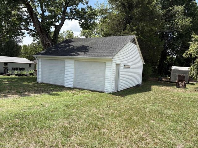 206 Grover Street, Winston-salem, NC 27101
