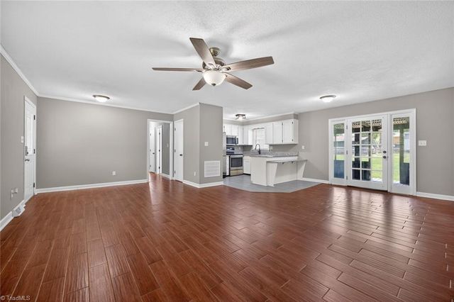 166 Roberts Road, Eden, NC 27288