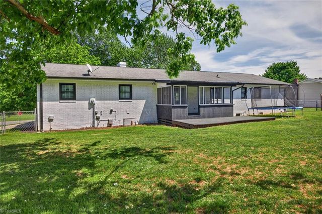166 Roberts Road, Eden, NC 27288
