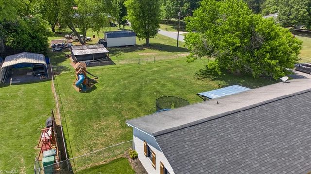 166 Roberts Road, Eden, NC 27288