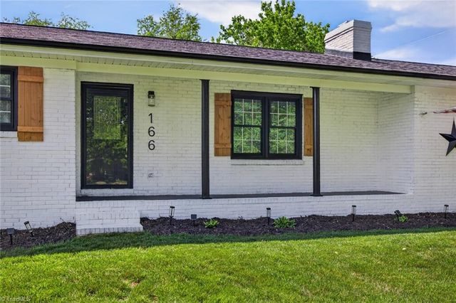 166 Roberts Road, Eden, NC 27288