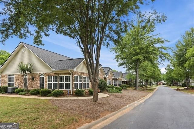 3703 Villa Springs Circle, Powder Springs, GA 30127