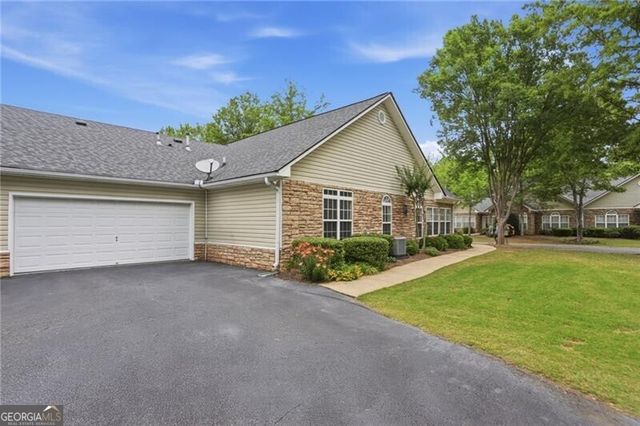 3703 Villa Springs Circle, Powder Springs, GA 30127