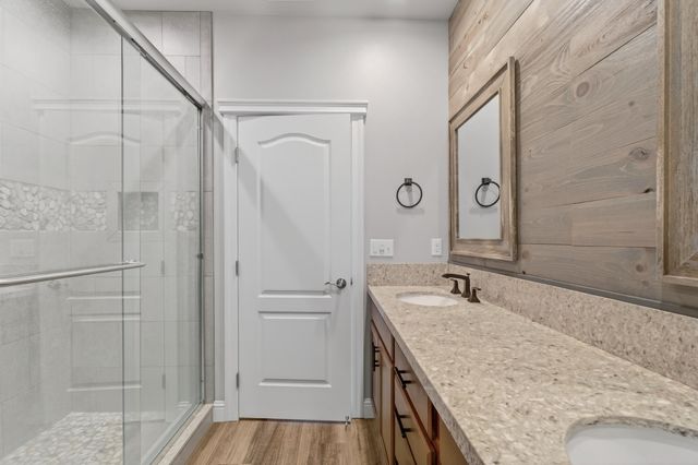 4585 Risstay Way, Shasta Lake, CA 96019