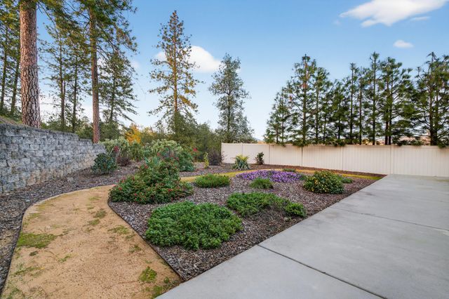 4585 Risstay Way, Shasta Lake, CA 96019