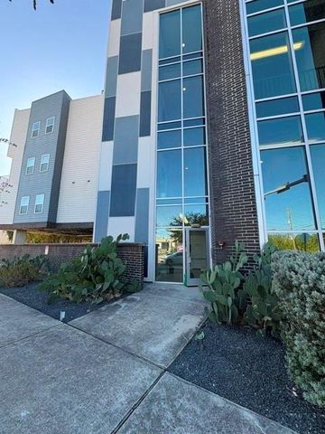 1011 Studemont Street 204, Houston, TX 77007